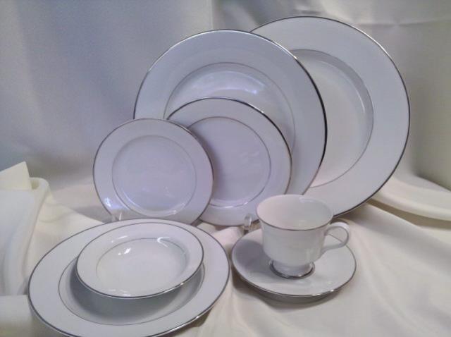 Where to find CHARGER CHOP PLATE WHITE W SILVER 12 in Omaha