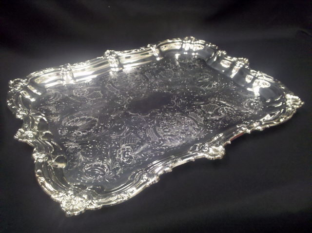 Rental store for TRAY, SIL OBLG LG CREST in Omaha NE