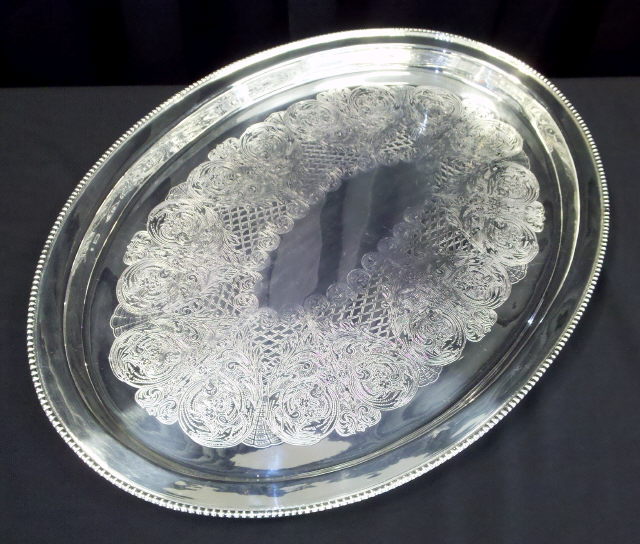 Rental store for TRAY, SILVER OVAL SCROLL in Omaha NE