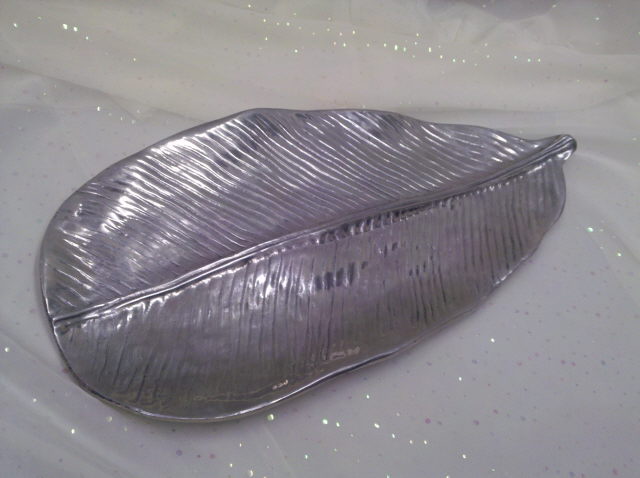 Rental store for SMALL BANANA LEAF TRAY in Omaha NE