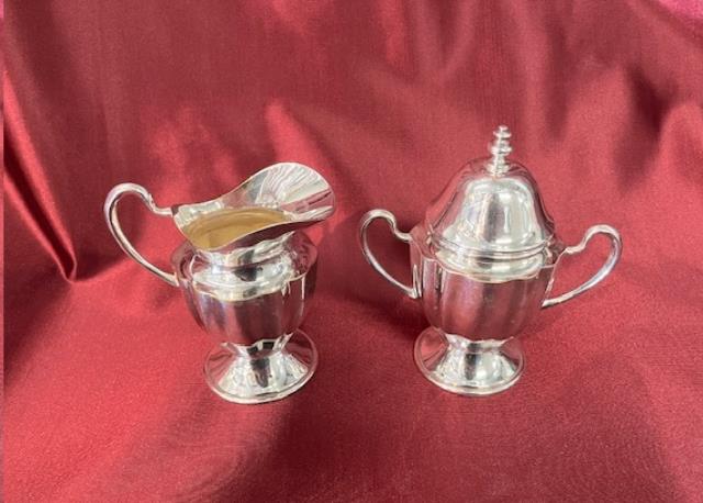 Rental store for SUGAR   CREAM, SILVER  Scallop in Omaha NE