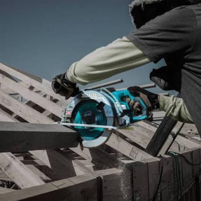 Where to find 10 1 4 CIRCULAR SAW Battery 40v in Omaha