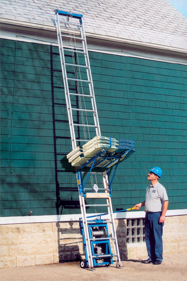 Rental store for PLATFORM HOIST, 28 Ft ELECTRIC in Omaha NE
