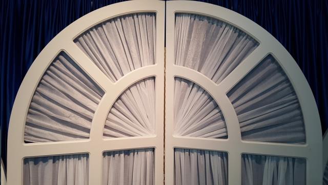 Where to find SUNLIGHT SCREEN 8 Ft in Omaha