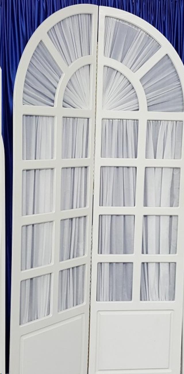Where to find SUNLIGHT SCREEN 8 Ft in Omaha