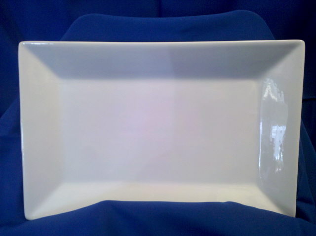 Rental store for PLATTER, PORC 10  X 16  RECTANGLE in Omaha NE