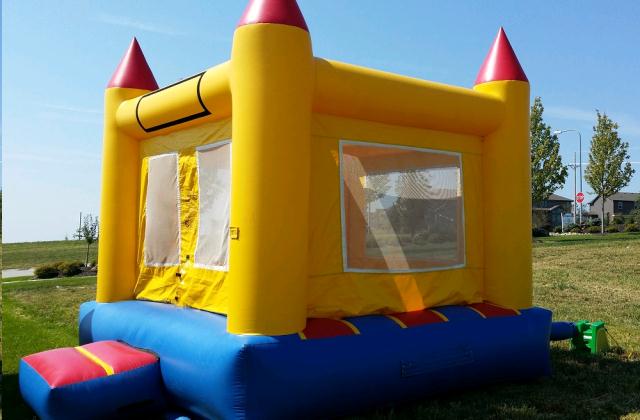 Rental store for SPACEBOUNCE 13 X 13 in Omaha NE