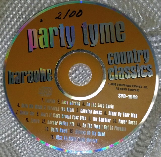 Rental store for COUNTRY CLASSICS CD in Omaha NE