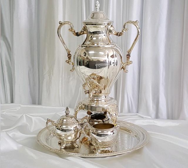 Rental store for SILVER 25C URN SET in Omaha NE