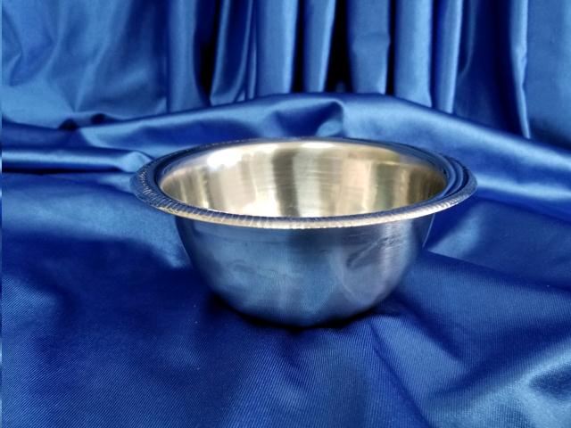 Where to find BOWL, S.S. 7 in Omaha