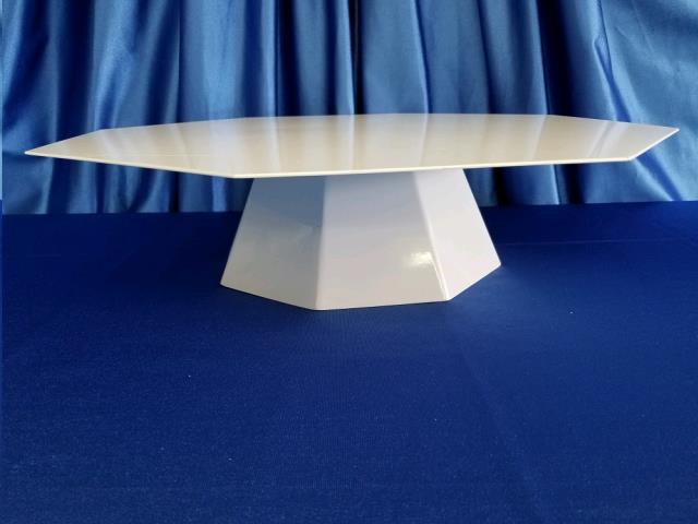 Where to find OCTAGON STAND, WHITE 20 in Omaha