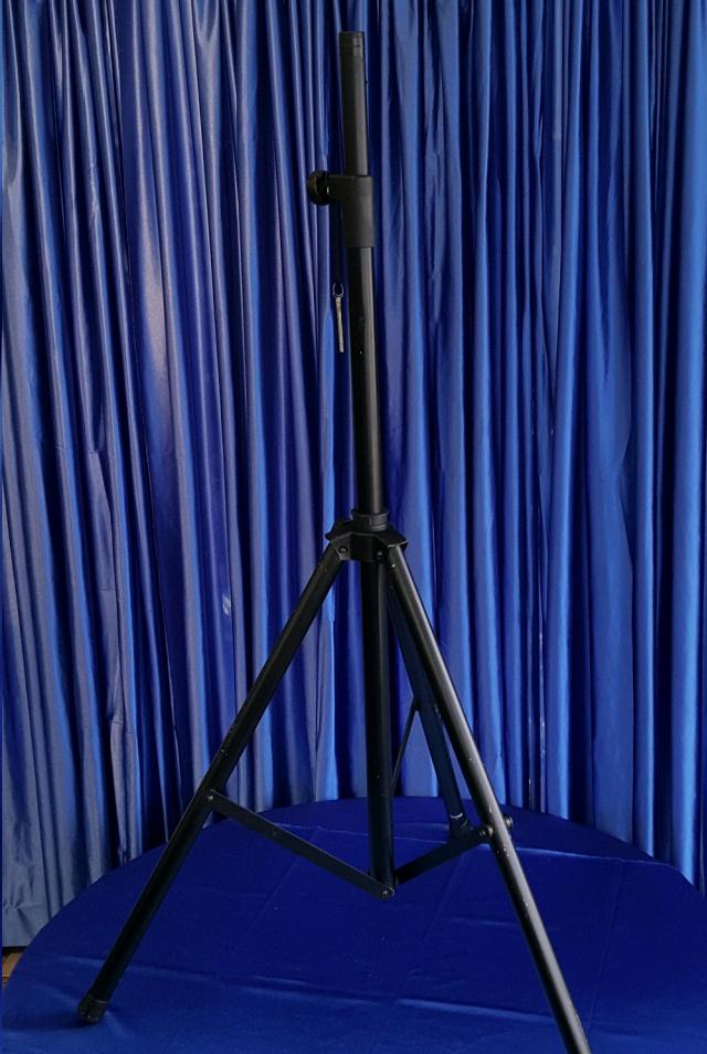 Where to find P A, SPEAKER STAND Samson in Omaha