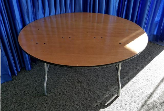 Where to find TABLE, CHILDRENS 48 RD in Omaha