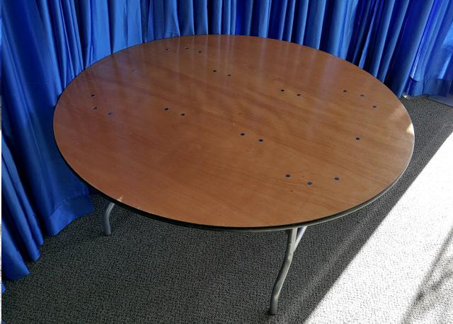 Where to find TABLE, CHILDRENS 48 RD in Omaha