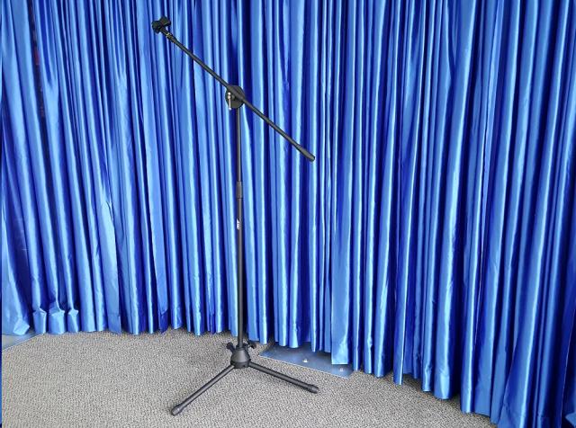 Where to find MIC STAND With or W O Boom in Omaha