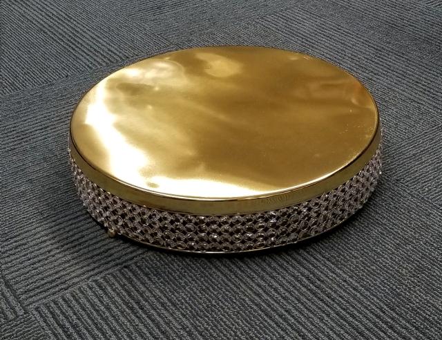 Where to find CAKE STAND, Gold Sparkle 19.5 Rd in Omaha