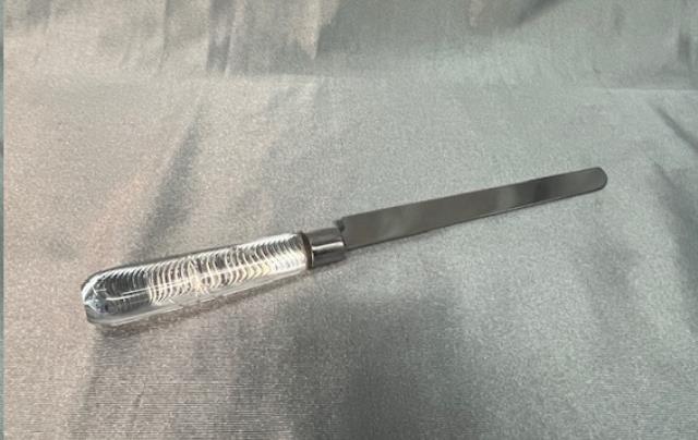 Where to find KNIFE, CRYSTAL 3-Gem CAKE in Omaha