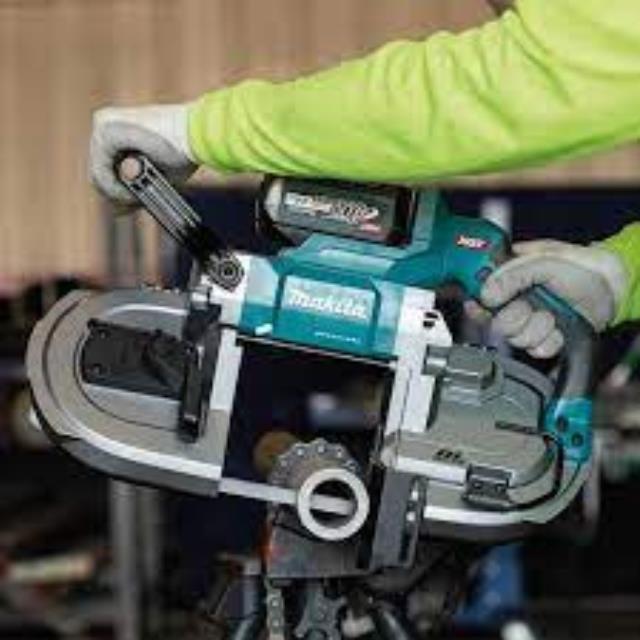 Where to find BAND-SAW Battery Powered in Omaha