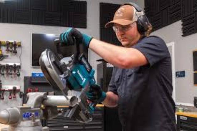 Rental store for BAND-SAW  Battery Powered in Omaha NE