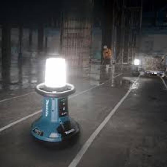 Where to find MAKITA WOBBLE BATTERY WORK LIGHT LED in Omaha