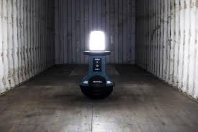 Where to find MAKITA WOBBLE BATTERY WORK LIGHT LED in Omaha