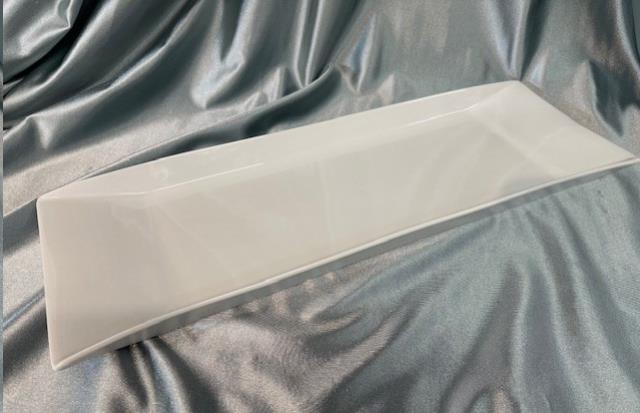 Where to find PLATTER, PORC 23 X 7 RECTANGLE in Omaha
