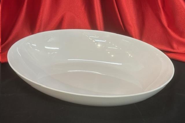 Where to find BOWL, OVAL WHITE MELM LG 17.75 in Omaha