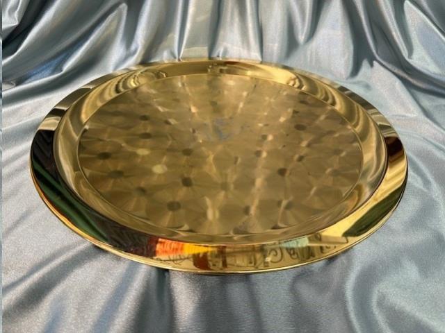 Where to find TRAY, GOLD 19.5 RD in Omaha