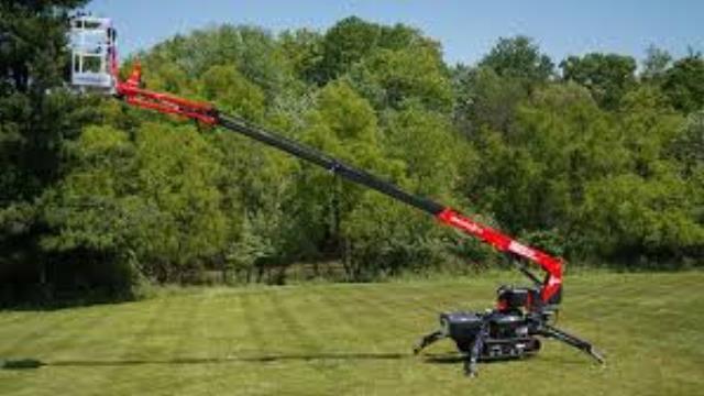 Where to find SELF PROPELLED MANLIFT 38 Track Batter in Omaha