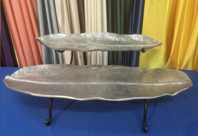 Rental store for BANANA TRAY SET W STAND in Omaha NE