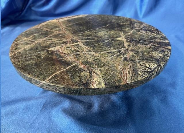 Where to find PEDESTAL, DARK GREEN MARBLE CAKE STAND in Omaha