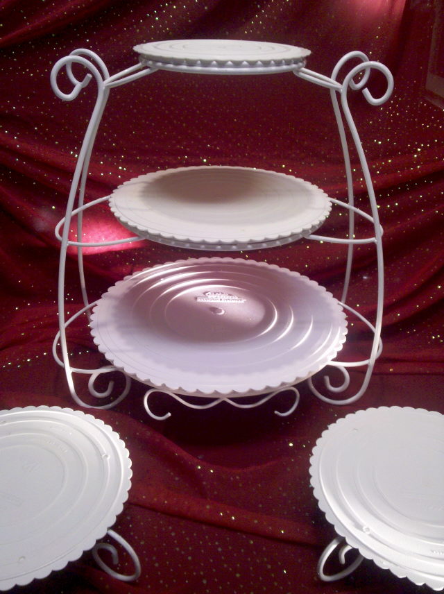 Rental store for GARDEN CAKE STAND in Omaha NE